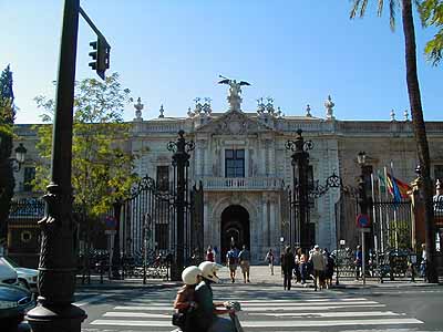 Arquitectos debaten en la Universidad San Jorge de Zaragoza la movilidad en las ciudades